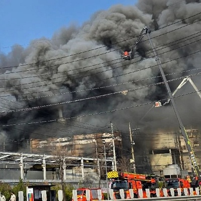 Explosión e incendio en fábrica de Corea del Sur deja al menos 14 muertos